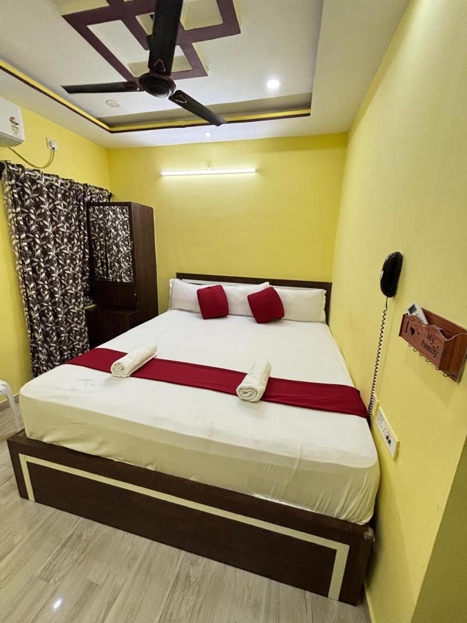 Hotel O Marquis Guest House Kolkata Exterior photo